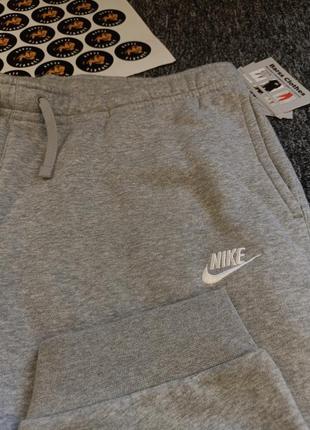 Оригінал!!! брюки nike sportswear2 фото