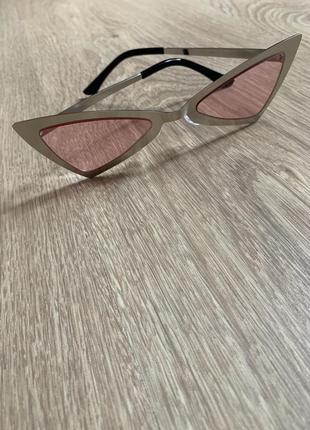 Трендові окуляри зі склом2 фото