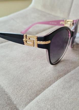 Сонцезахисні окуляри жіночі versace4 фото