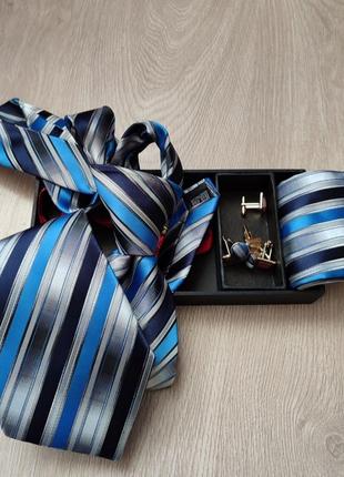 Краватка чоловіча та хустинка.  італія1 фото