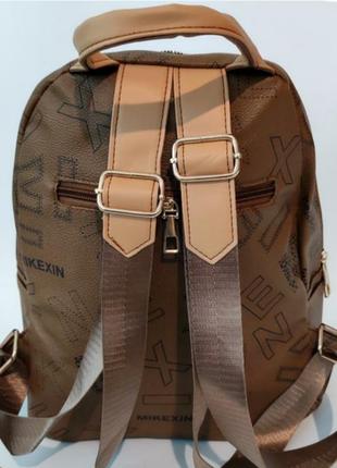 Рюкзак девушка&nbsp;мягкая кожа модный новый фасон городской рюкзак стильный5 фото