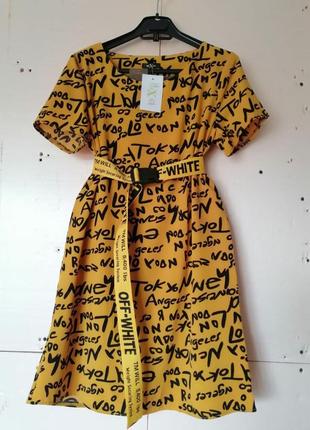 Легка літня сукня з поясом5 фото