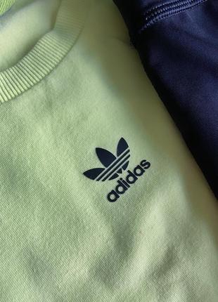 Стильный яркий лонгслив adidas2 фото