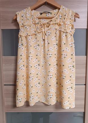 Красивая нежная блуза в цветы вискоза