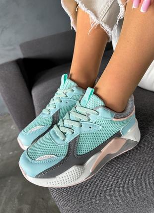 Блакитні бірюзові шкіряні текстильні кросівки з сіткою в сітку на високій товстій грубій підошві платформи бірюза