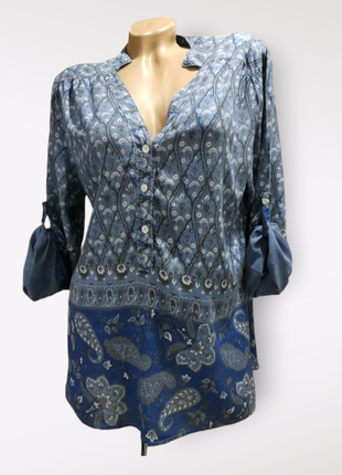 Легкая штапельная блузка.