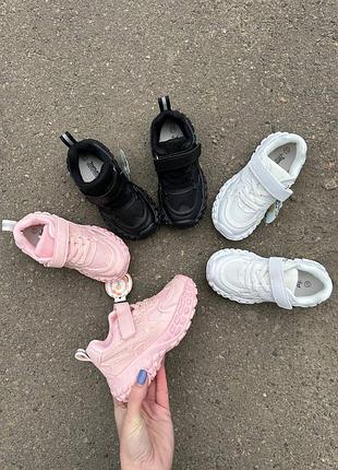 Стильні кросівки від том.м