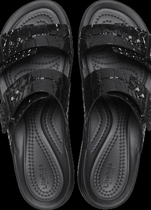 Крокс шльопанці бруклін платформа чорні crocs brooklyn croco shine buckle black5 фото