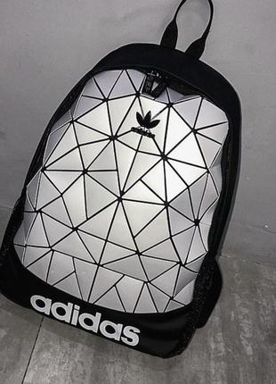 Рюкзак від adidas1 фото