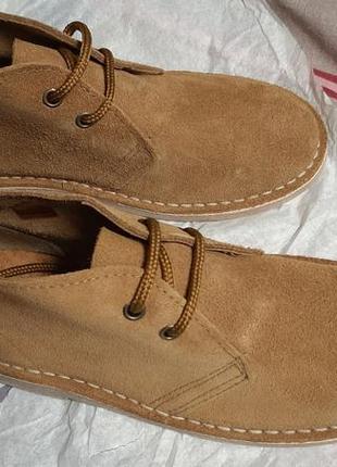 Замшевые дезерты, ботинки . испания все размеры