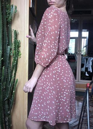 Красивое платье с сердечками 3