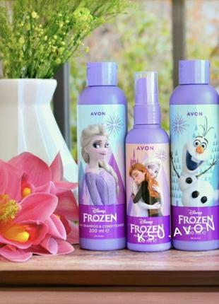 Дитячий парфюмно-косметичний набір для дівчинки avon frozen з 3-х продуктів (ейвон фрозен)1 фото