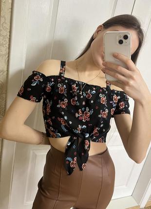 Легенький топ на літо!