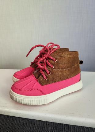 Взуття oshkosh рожево-коричневі 24-25 розмір