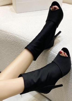 Подборы для heels1 фото