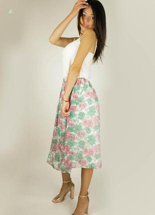 Ніжна міді юбку в квітковий принт