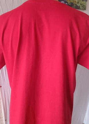 Красная плотная мужская футболка р. 483 фото