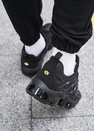 Nike air vapormax plus 'triple black6 фото