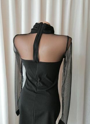 Стильна сукня по фігурі з прозорим рукавом5 фото