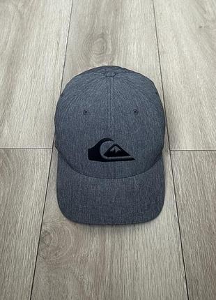 Кепка quiksilver