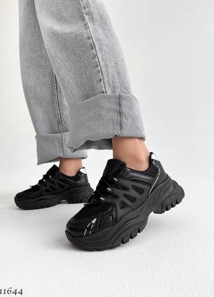 Чорні шкіряні гумові текстильні кросівки з сіткою в сітку на товстій грубій підошві10 фото