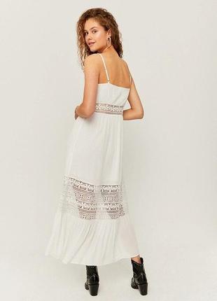 Платье сарафан с кружевом длинное молочно-белое