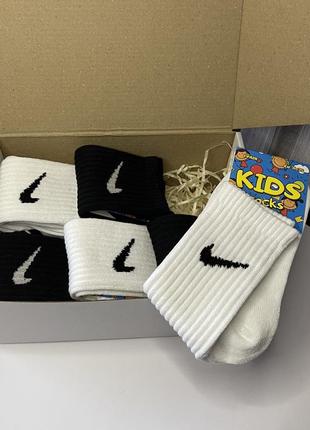 Дитячі шкарпетки найк3 фото