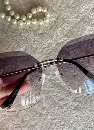 Градієнтні сонцезахисні окуляри-авіатори без оправи uv4006 фото