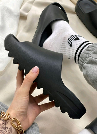 Унісекс сланци adidas yeezy slides onyx