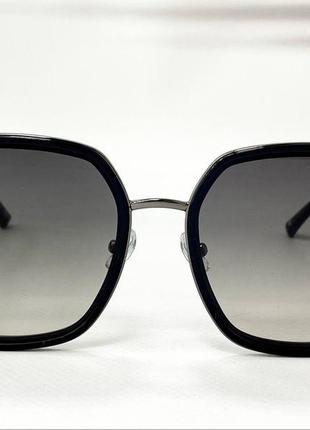 Сонцезахисні окуляри жіночі геометричні обзорні в комбінованій оправі з градієнтним тонуванням лінз6 фото
