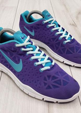 Жіночі кросівки nike free tr fit 3 (26 см)