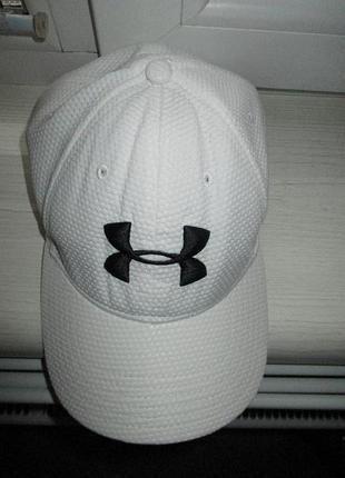 Кепка under armour белая