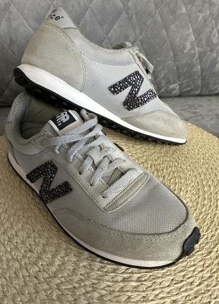 New balance кроссовки состояние новых одеты 2 раза летом на жаркую погоду2 фото