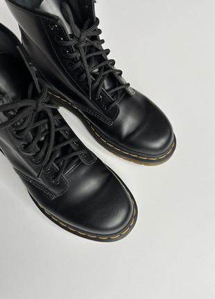 Черевики чорного кольору оригінал dr. martens4 фото