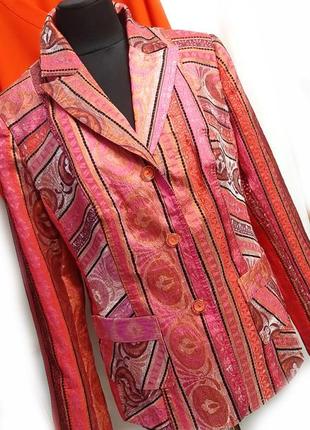 Пиджак красно малиновый легкий р 40-442 фото