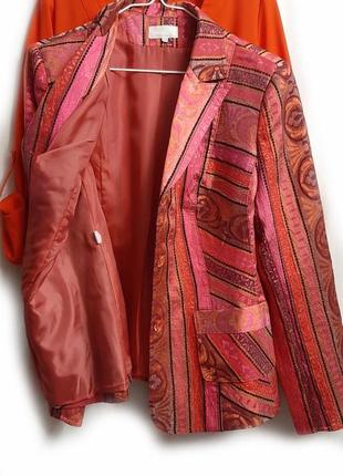 Пиджак красно малиновый легкий р 40-447 фото