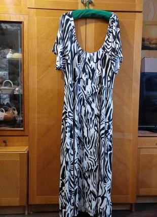 Новое вискозное длинное платье с открытыми плечами р. 54-56 от yours2 фото