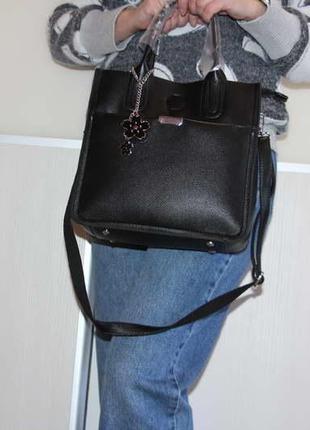 Красива, стильна, зручна сумка5 фото