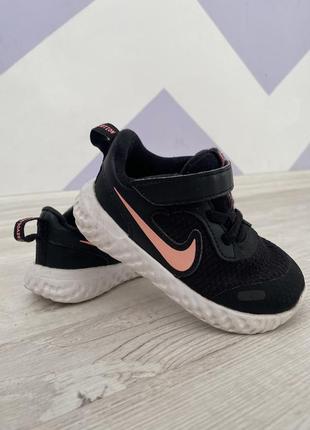 Кроссовки nike для девочки1 фото