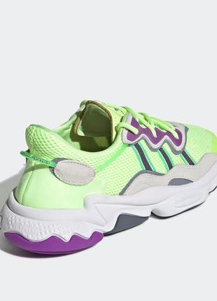 Жіночі кросівки adidas ozweego (ee5720)