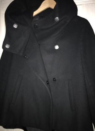 Укороченное шерстяное пальто с капюшоном9 фото