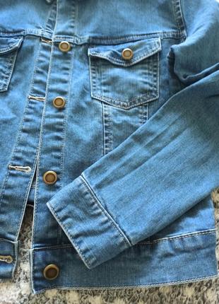 Курточка джинсова2 фото