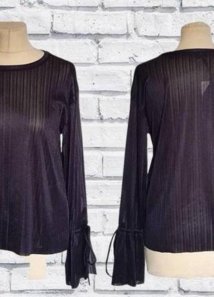 Кофтинка від zara з довгими рукавами