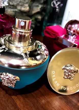 Versace dylan turquoise pour femme1 фото
