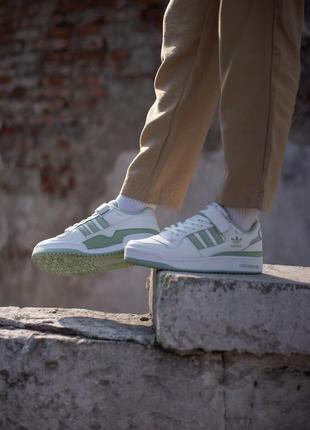 Жіночі кросівки адідас білі adidas forum 84 low white green8 фото