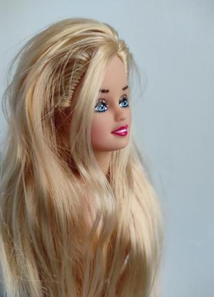 Красива лялька з довгим волоссям2 фото