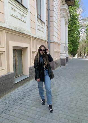 Джинси straight