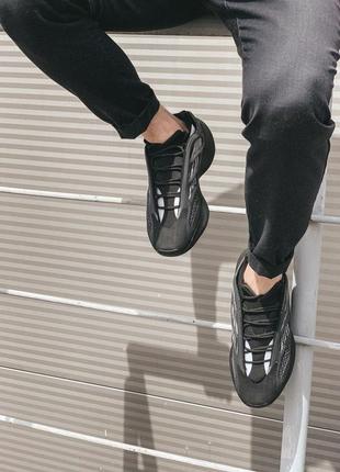 Yeezy boost 700 v3 black кросівки чоловічі адідас2 фото