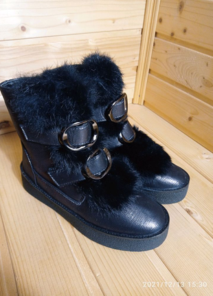 Зимові жіночі черевики бронз8 фото