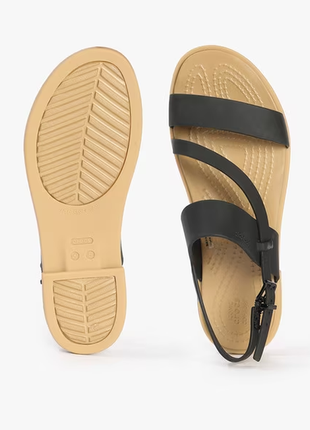 Крокс сандалі жіночі тулум чорні crocs tulum strappy black / mushroom5 фото